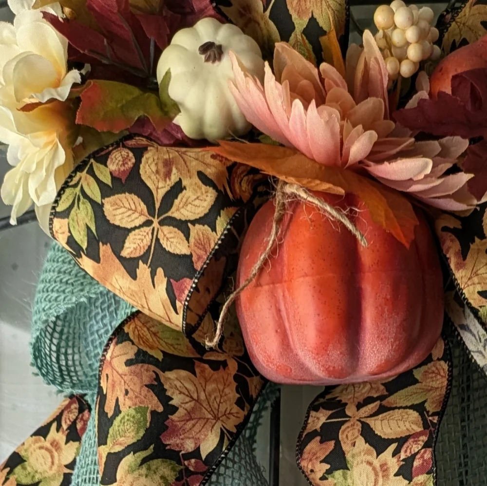 Beautiful Burlap Square Autumn Wreath - Picture 11 of 14